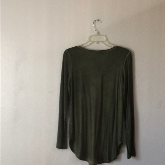 Top - Picture 3 of 3